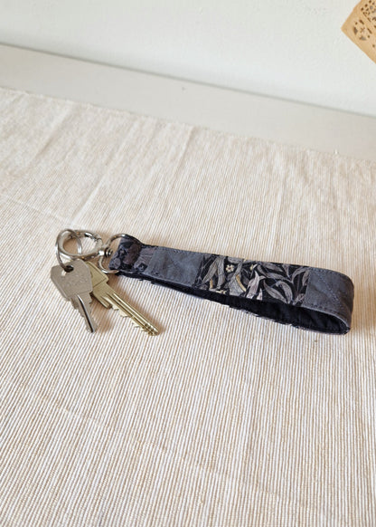 Handmade Patchwork Wristlet - Silverleaf Mist